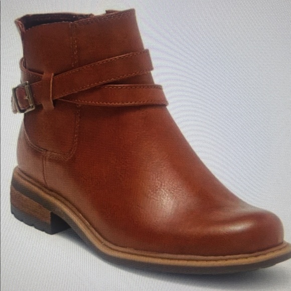 b.o.c. Shoes - New B.O.C  Claira Boots. Size 6.5